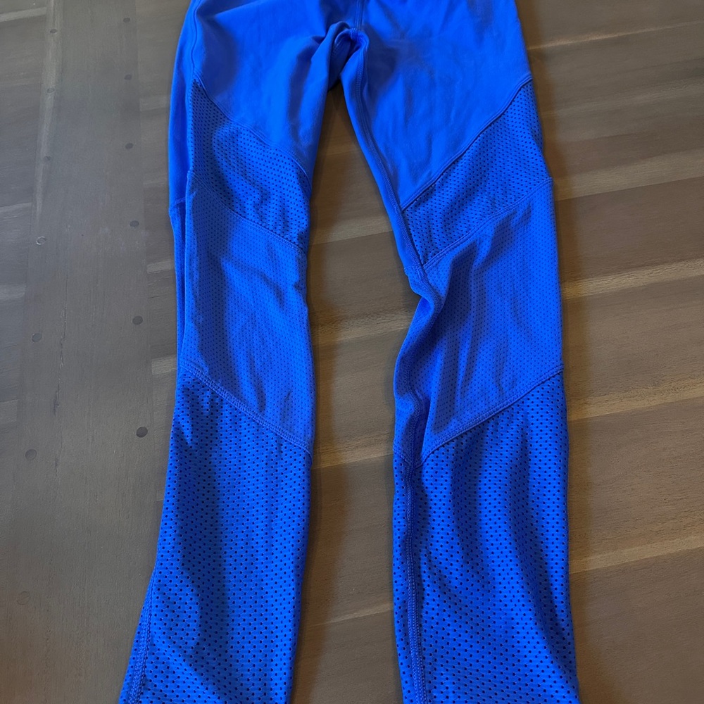 Lorna Jane- Electric Blue Sports Leggings